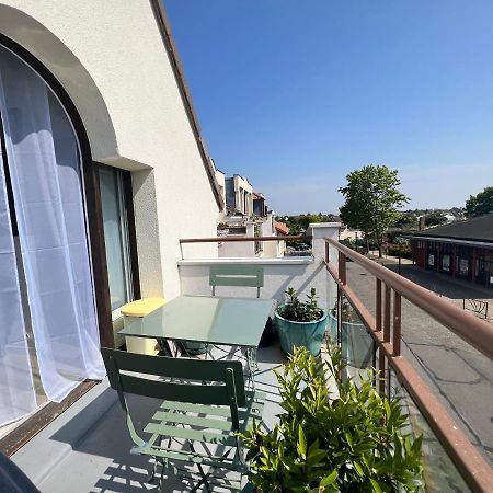 Cosysmartstudio Montigny-le-Bretonneux Exterior photo